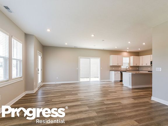 5th image of 12187 Cornelian Ct