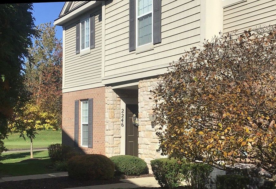1st image of 2246 Pinecroft Dr #217