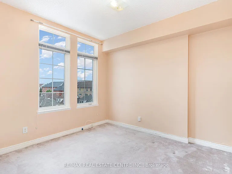 2301 Parkhaven Blvd #410 — Photo 14