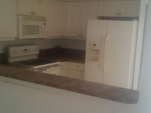 2nd image of 1945 Alamanda Way