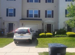 1102 Exposition Dr, Williamstown, NJ 08094