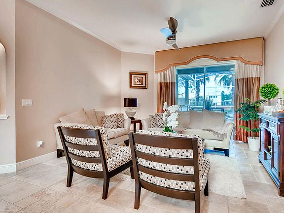 4th image of 8563 Summerville Pl