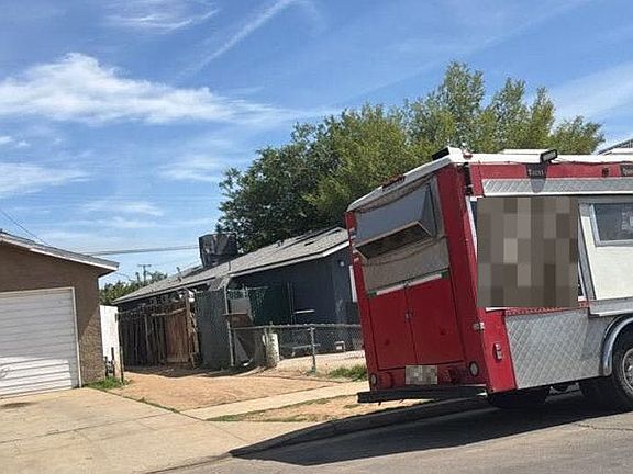 2nd image of 410 W Beechwood Ave