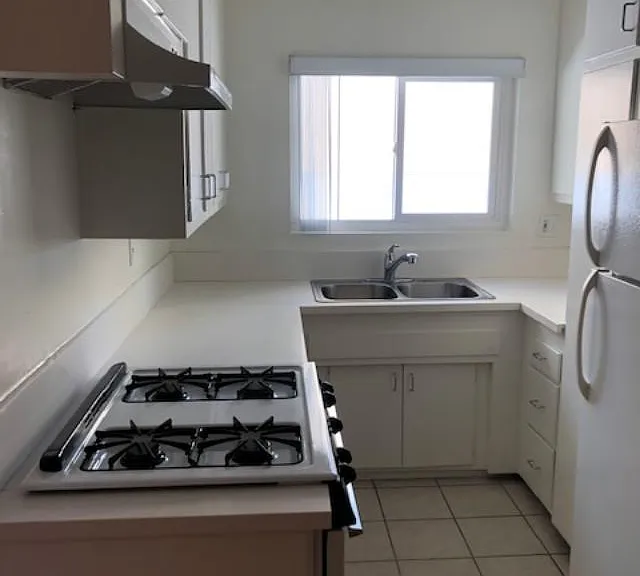 14521 Margate St #15 — Photo 6