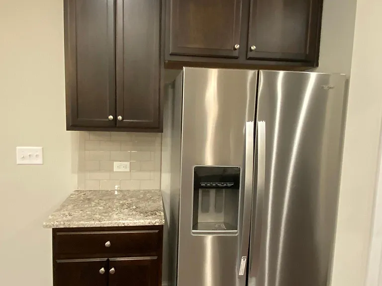 817 Rymark Ct — Photo 18
