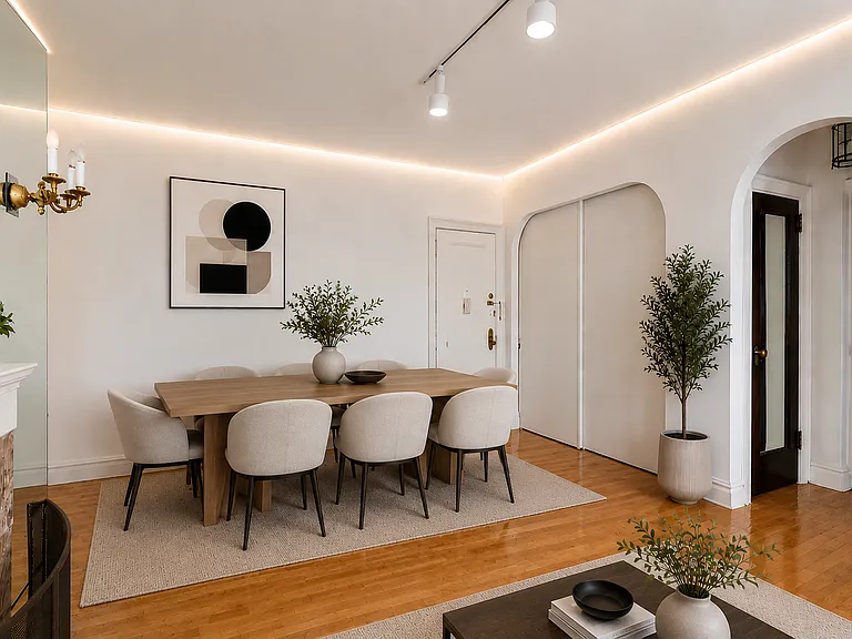 210 6th Ave #5B — Photo 3