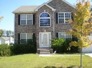 1240 Buckingham Dr, Fairburn, GA 30213