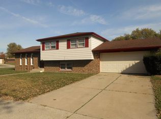 1857 W 97th Ct, Crown Point, IN 46307