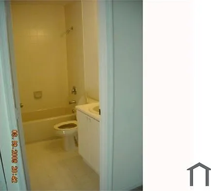 1692 SE 29th Ct #105 — Photo 12