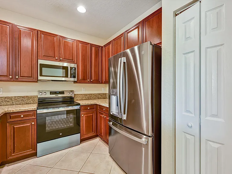 4870 Bonsai Cir #100 — Photo 11