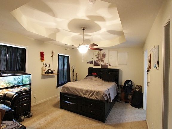 5th image of 329 Chalet Cir