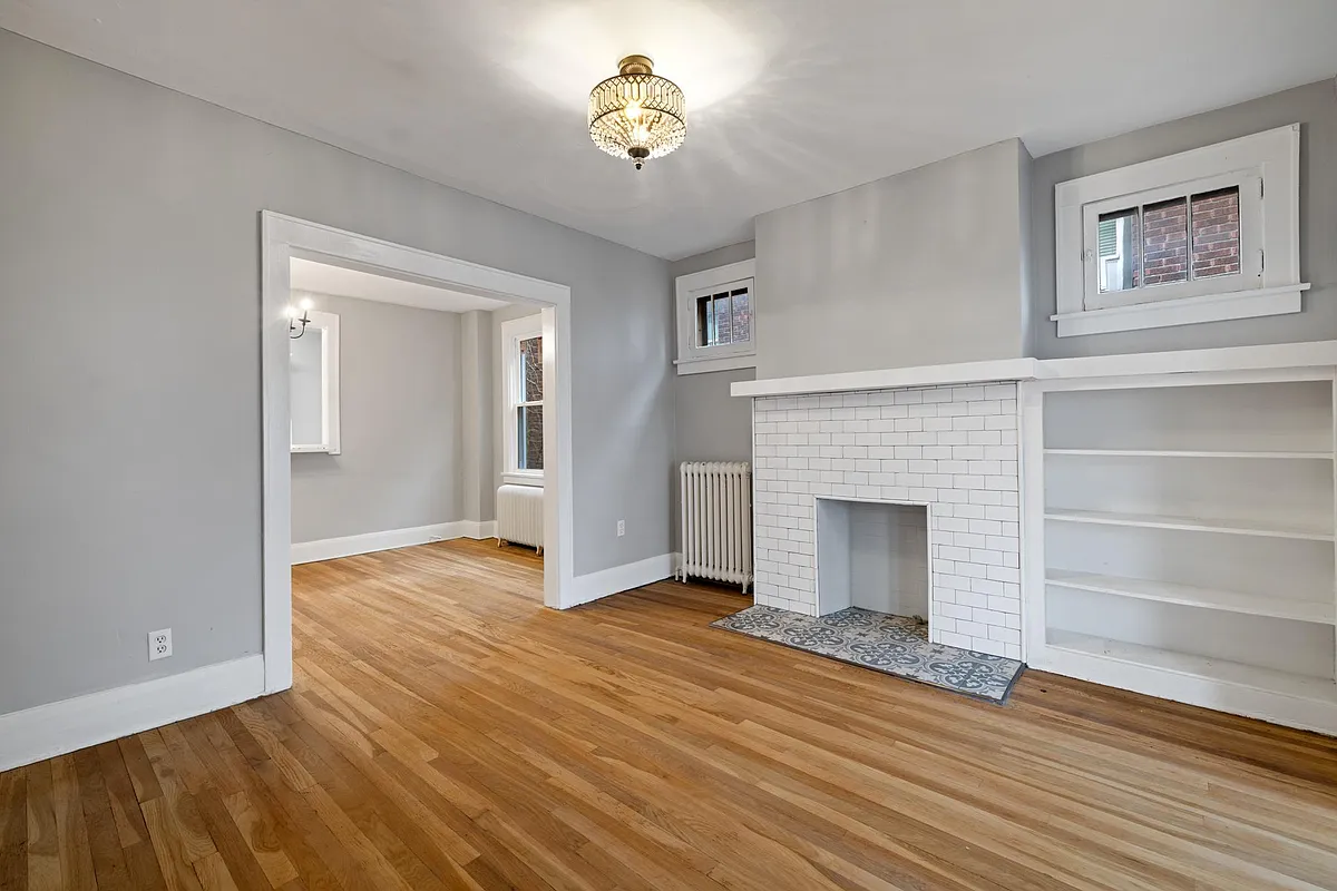 Building Photo - 1138 Illinois Ave #5