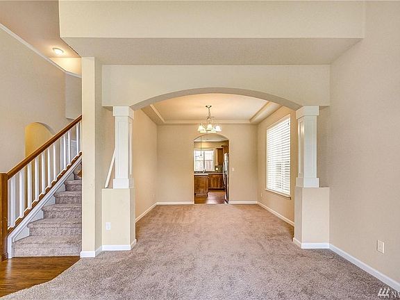 3rd image of 10036 Jensen Dr SE
