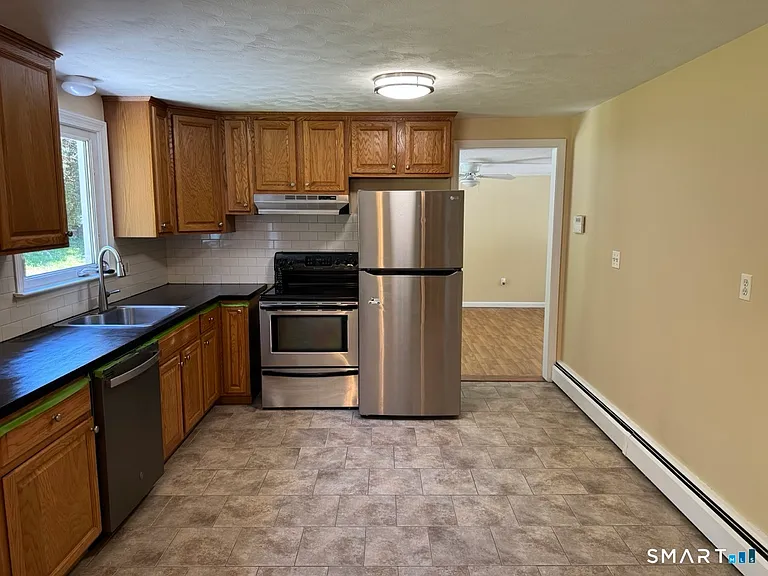 44 Saint James Ave — Photo 9