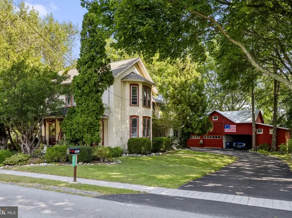 781 Newport Ave, Gap, PA 17527