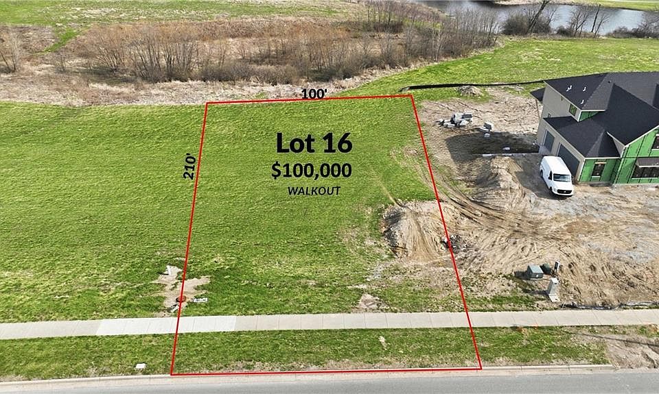 1st image of 2118 NE Shoal Creek Pkwy