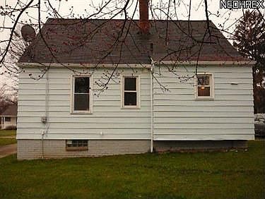 2nd image of 80 Tudor Ave