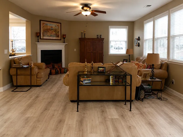 309 Trayesan Dr — Photo 4