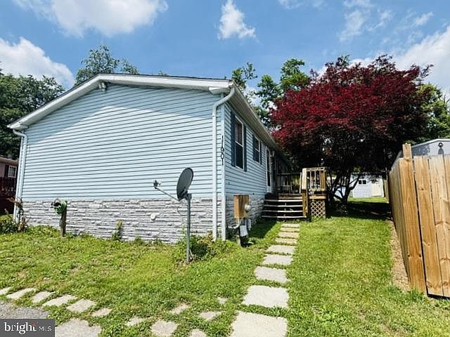 1st image of 11901 Heather Dr
