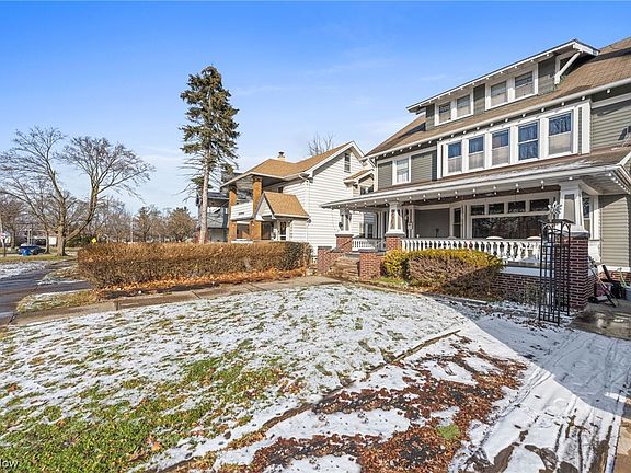 2nd image of 3483 West Blvd