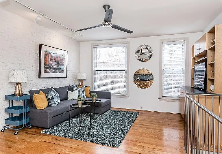 28 N Boyle Ave — Photo 2