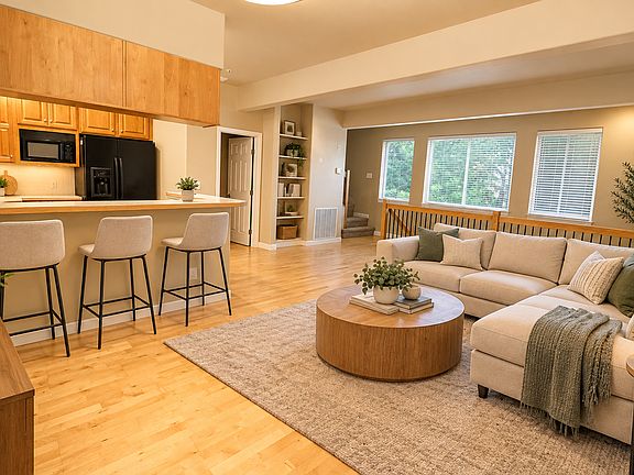3rd image of 214 Willow St #7