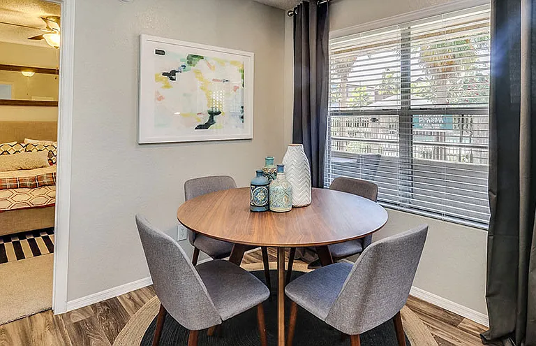 Madera Point Apartments — Photo 4