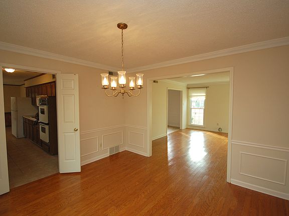 2nd image of 7836 Elm Leaf Dr