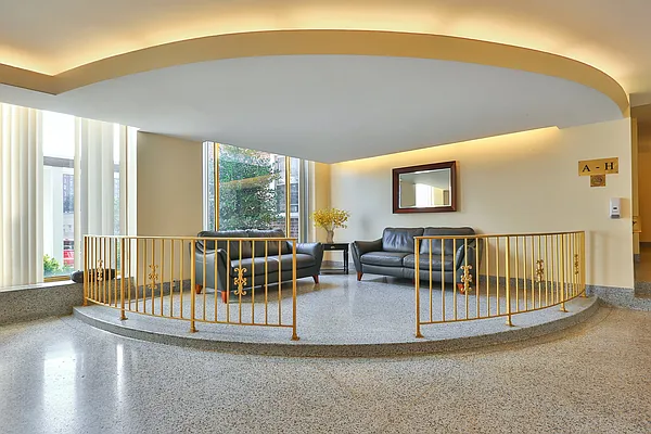 Sold by Trebach Realty | media 25