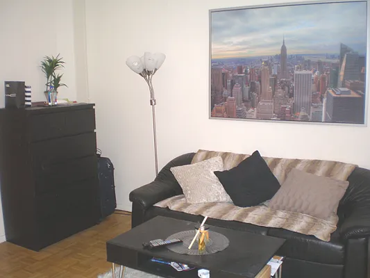 Rented by Corcoran | media 3