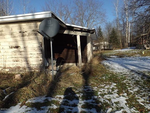 5th image of 3099 N Apache Dr