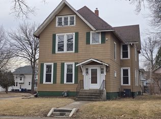 637 Kirkwood Blvd, Davenport, IA