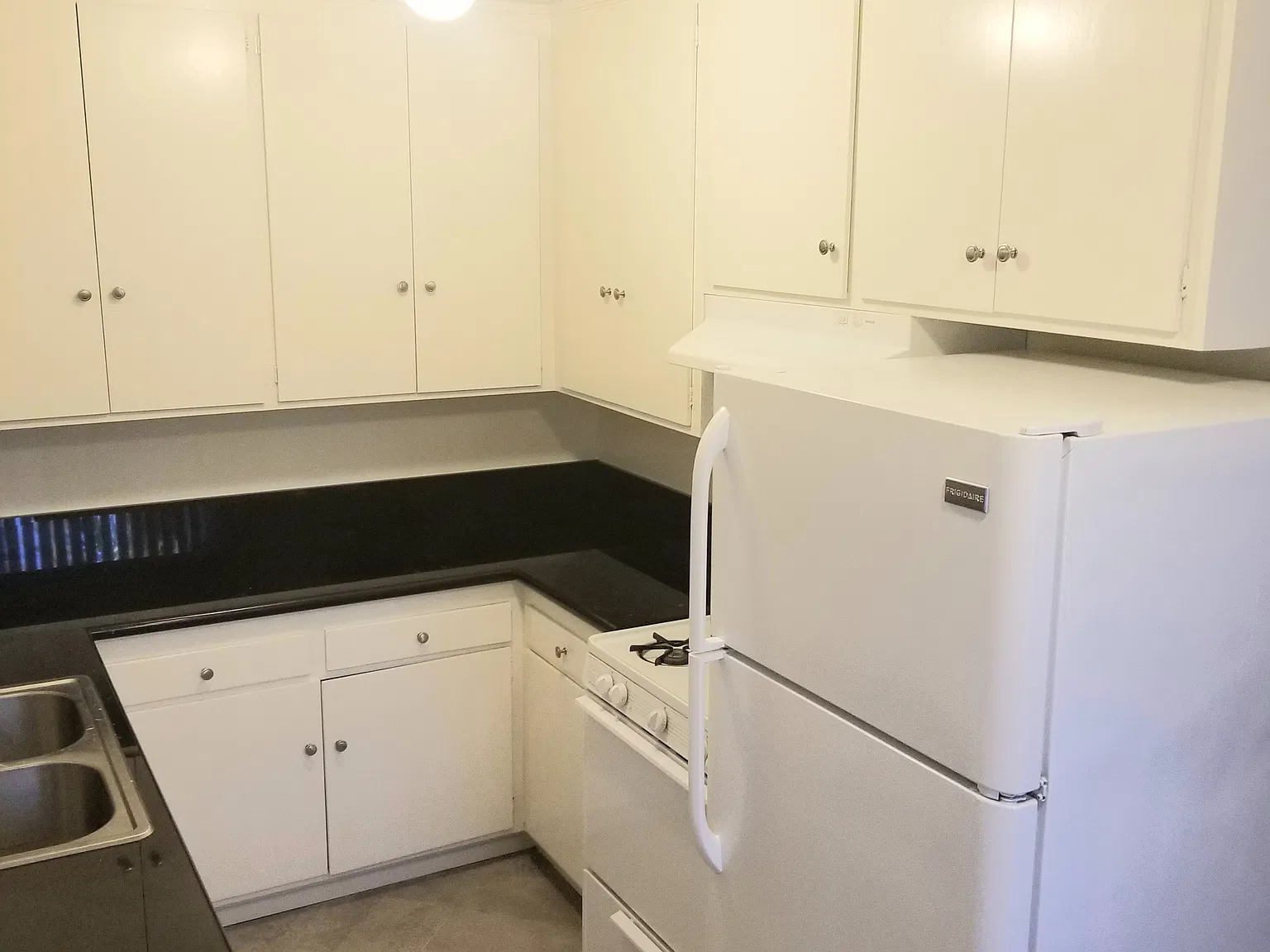 1 bed, 600 sqft, $1,775 — Photo 2