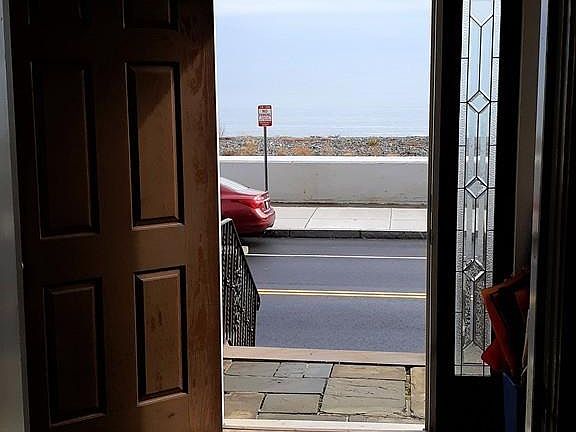 2nd image of 190 Winthrop Shore Dr