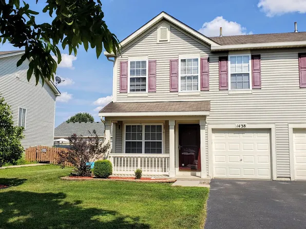 1438 Levato Ln, Minooka, IL 60447