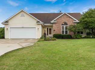 10975 14th Ct, Pleasant Prairie, WI 53158