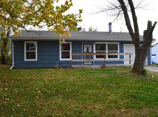 1905 SE Lott St, Topeka, KS 66605