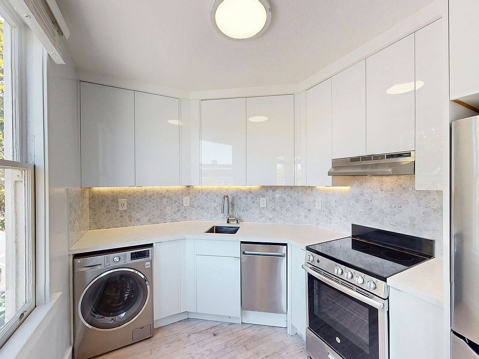 1st image of 11 Hermann St #110