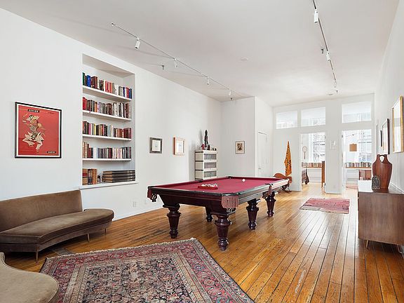 3rd image of 12 Wooster St APT 2