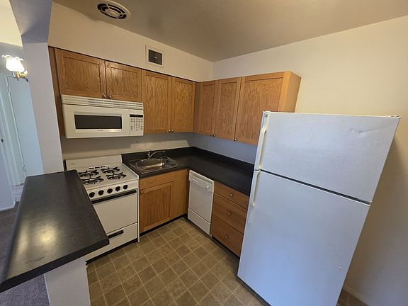 3rd image of 9727 Pauline Pl #9739E
