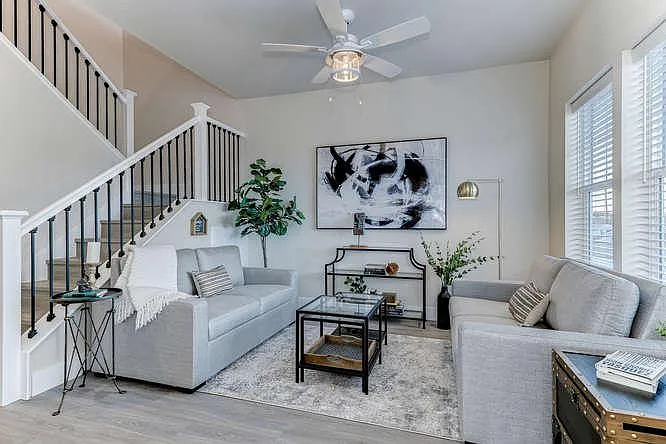 Cedar Crossing Luxury Townhomes — Photo 61