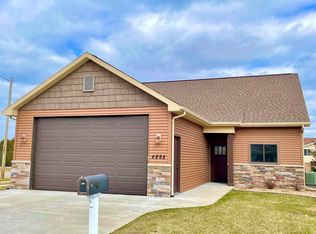 4892 N Mya Dr, Appleton, WI 54913