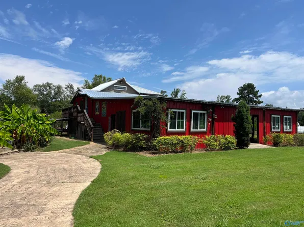 423 Hamer Rd, Owens Cross Roads, AL 35763