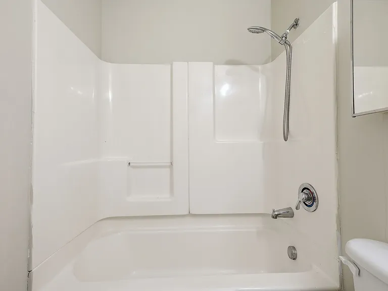 Carolina Cove — Photo 13