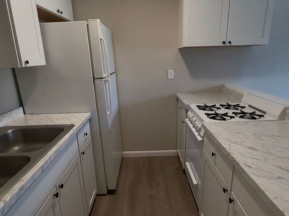 4th image of 3506 NW 21st St APT 2