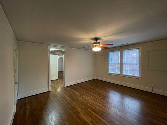 2nd image of 410 Waccamaw Ave #2