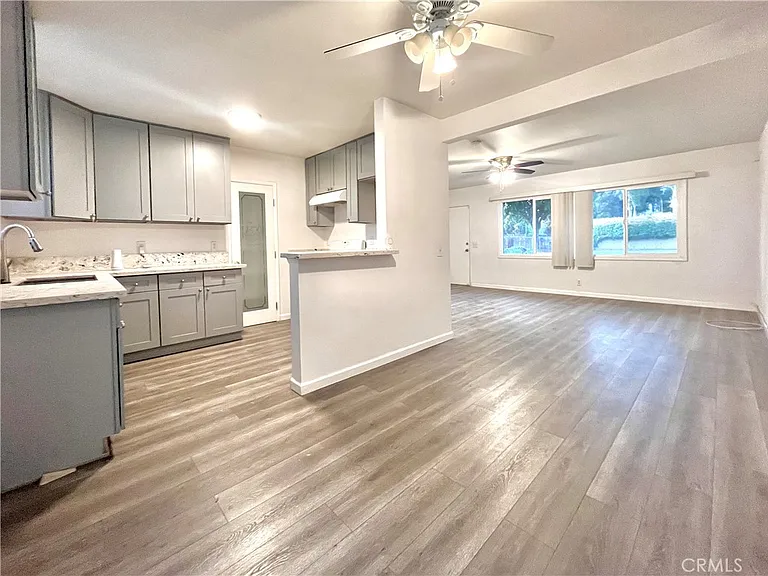 4026 Daines Dr #4026 — Photo 2