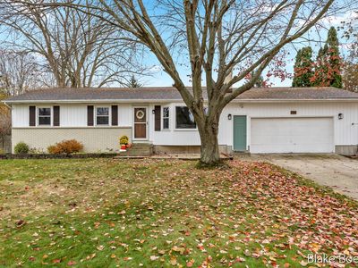 640 Summerset Dr, Jenison, MI, 49428