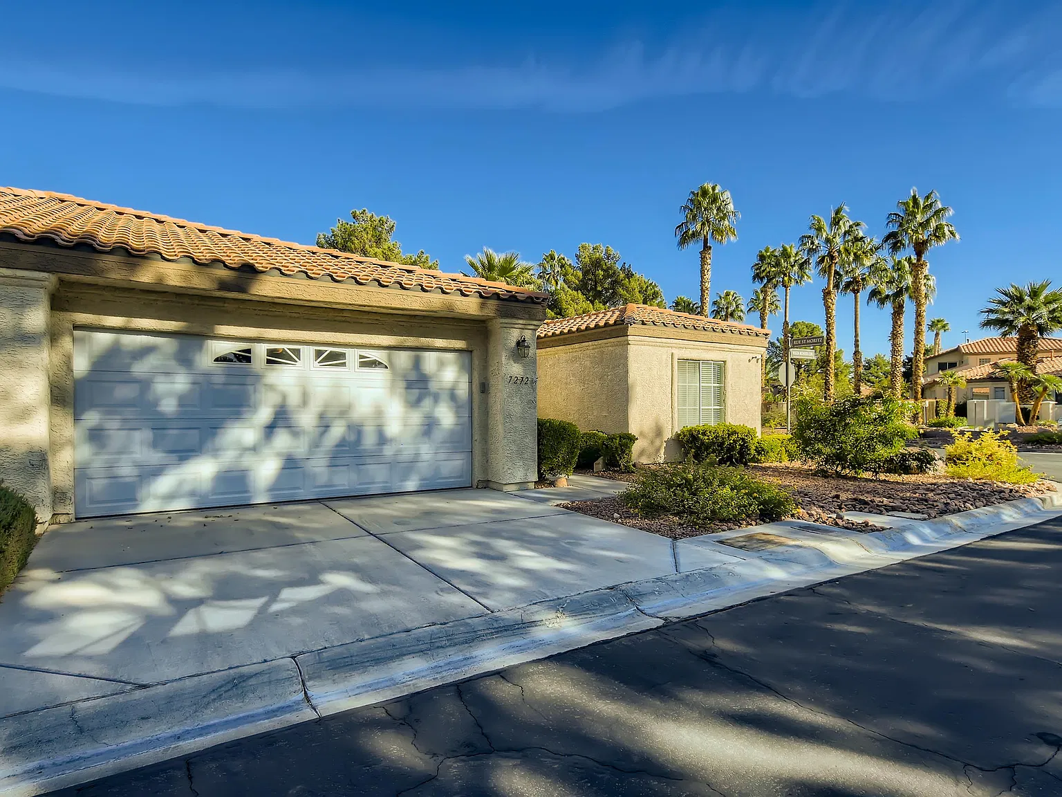Vista Bonita Drive - - — Photo 2