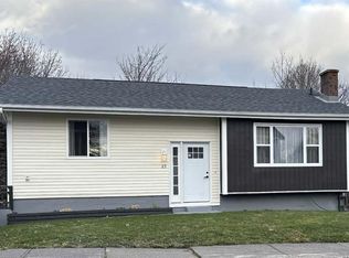 27 Holbrook Ave, St. John's, NL A1E2Y2